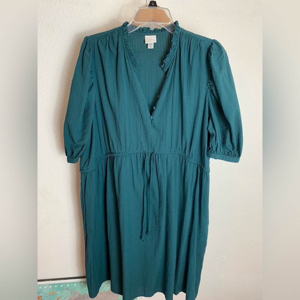 Target find emerald puff sleeve dress